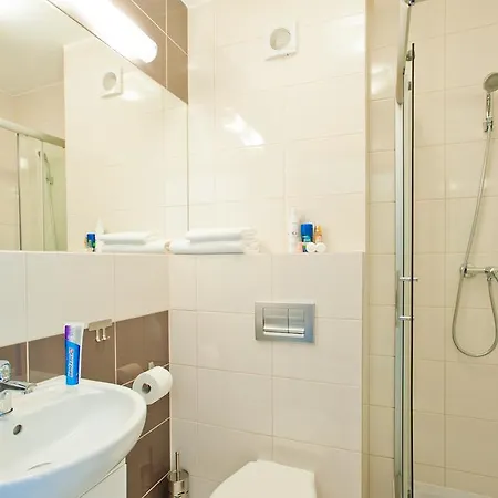 فندق مبيت وإفطار Azyl