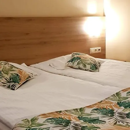 Azyl Отель типа 