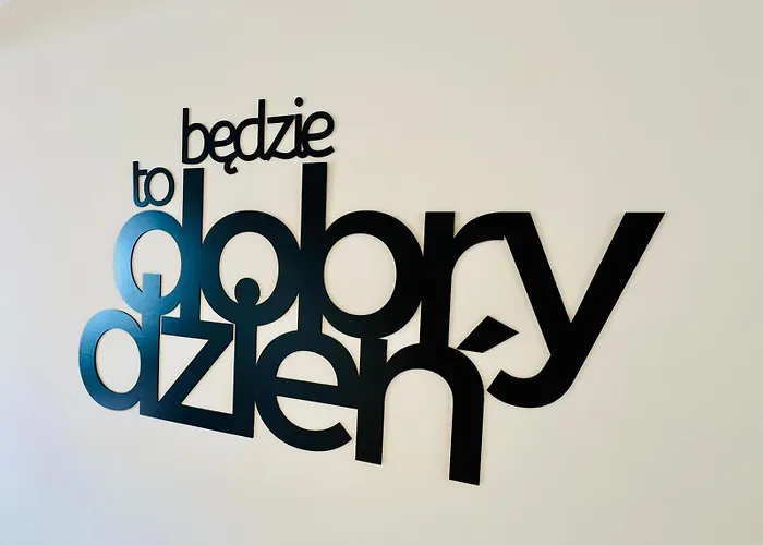 Azyl Устроне-Морске