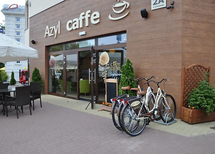 Azyl Frühstückspension 3*